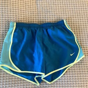 ⚡️⚡️ 2 for $20 Nike Woman’s Running Shorts